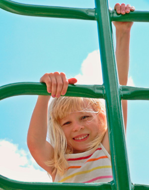 [blog-girl-climb-ladder.jpg]