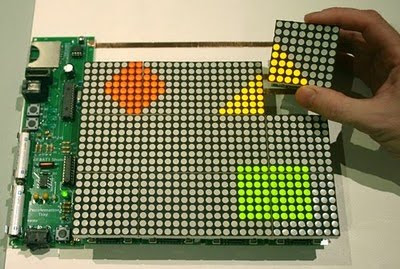 PIC based Animation Tile Display, Display, LED, project, PIC, PIC24FJ64GA002, animation, puzzle
