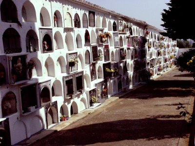 [Cementerio_de_Monesterio.JPG]