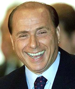 [berlusconi-trapianto-capelli-prima.jpg]
