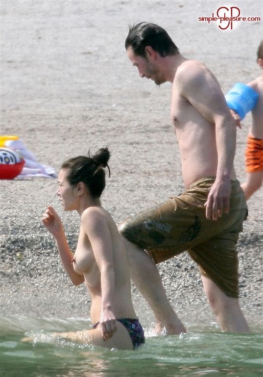 [keanu+reeves212.bmp]