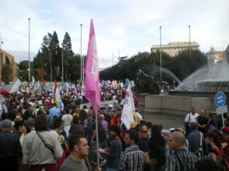 [ugualimanifestazioneroma11.jpg]