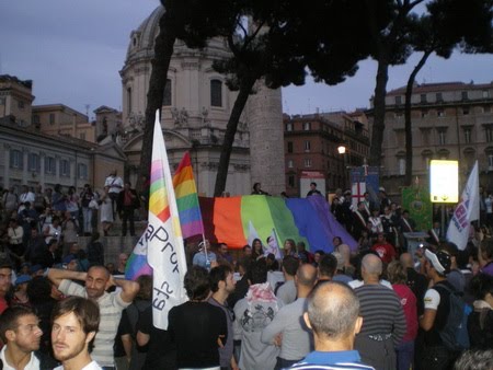 [ugualimani18festazioneroma.jpg]