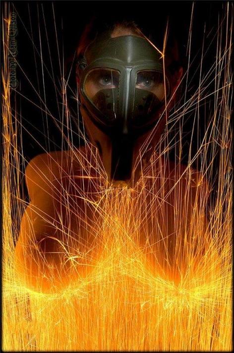 fogo faíscas eróticas Adam Chilson fotografia arte