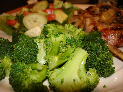 Steamed Broccoli with Lime Dressing