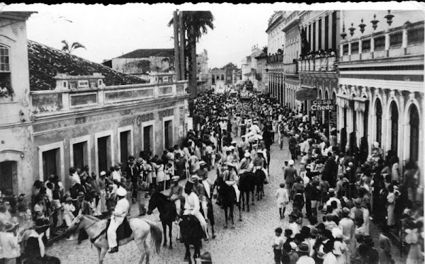 Centro, já existia a casa Chede