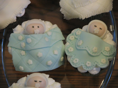 baby fondant cupcakes