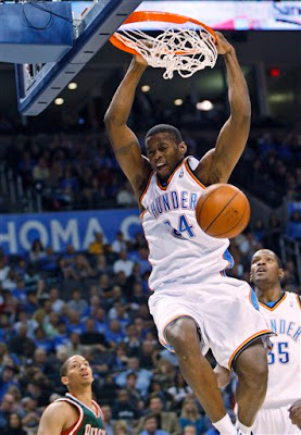 Milwaukee bucks Thunder in franchise opener Milwaukee bucks Thunder in franchise opener