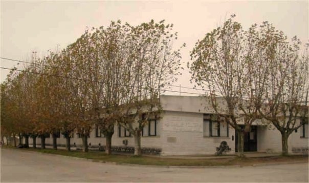 Escuela de Educ. Secundaria Nº 2 "Dr. Carlos Pellegrini"