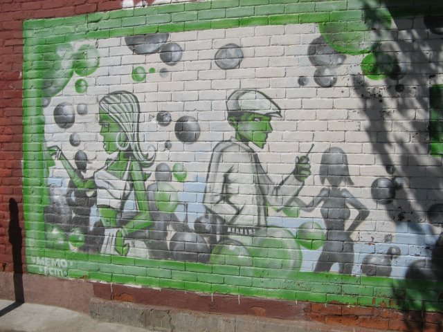 Rue de Bullion et Mt. Royale (Bubbles)