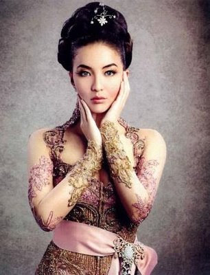 live your life manohara odelia pinot live your life manohara odelia pinot