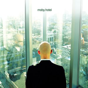 [Bild: Moby+-+Hotel.jpg]