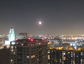 ~~~圓圓的月亮~~~