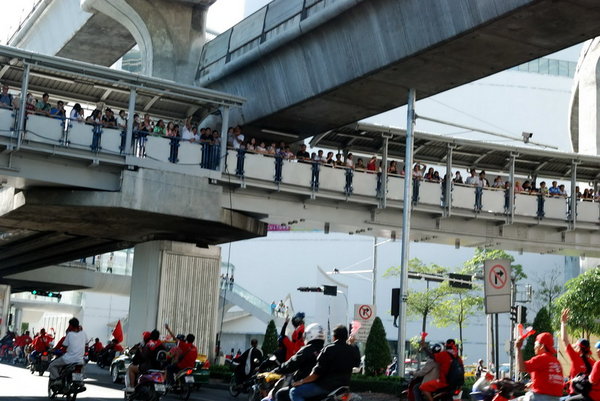 [DSC-7575-resize.jpg]