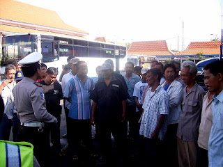 Sosialisasi Berkendara diTerminal bratang