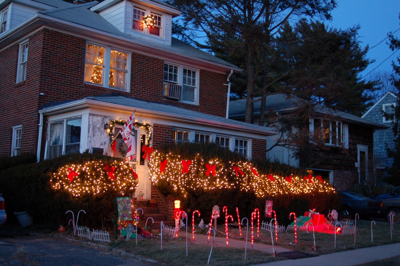Bygone Living Goodbye, Holidays! Hello, Martha's Vineyard!