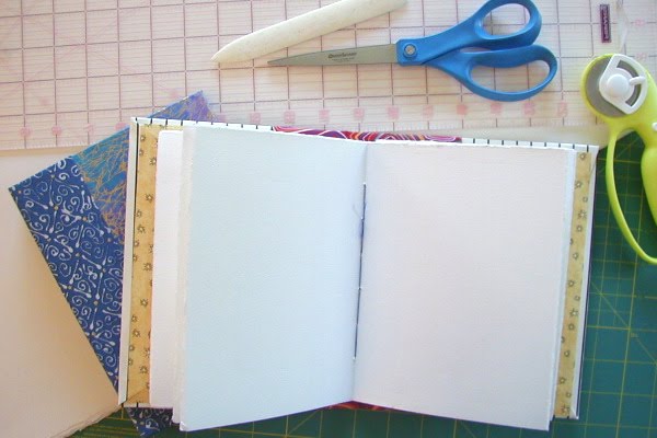 [journal++blank+open.jpg]