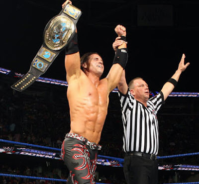 WWE Monday Night RAW. Resultados 19/Enero/2012 Intercontinental+Champion+Rey+Mysterio+vs.+John+Morrison+(Intercontinental+Championship+Match)