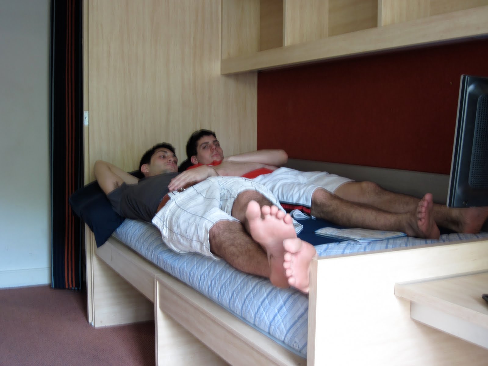 [IMG_0033.JPG]