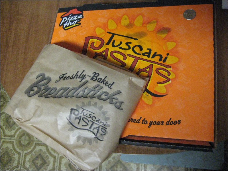 Review Pizza Hut Tuscani Pasta Creamy Chicken Alfredo Brand Eating