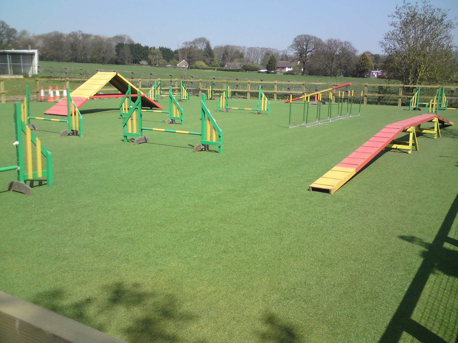 Braxway Shelties (and a Collie...) New Agility Arena!!