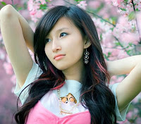 Sexy Asian Girl Photo