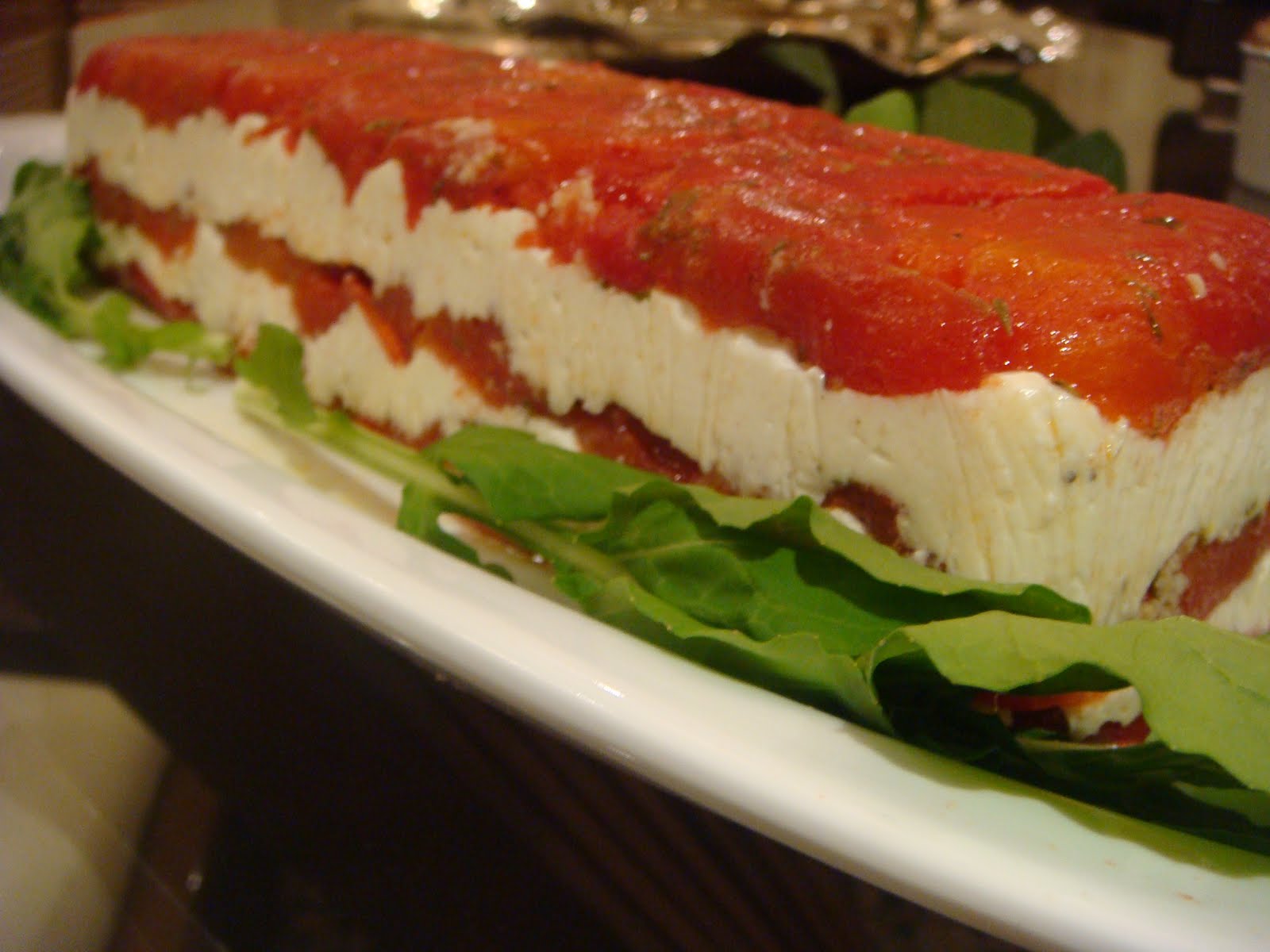 de Salto Alto na Cozinha Terrine de Chèvre et Tomates Confites