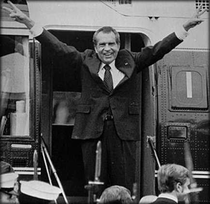 [RichardNixonFarewell.JPG]