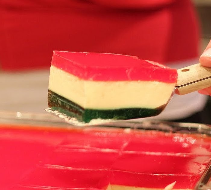 The Hungry Mama... Christmas Ribbon Jello