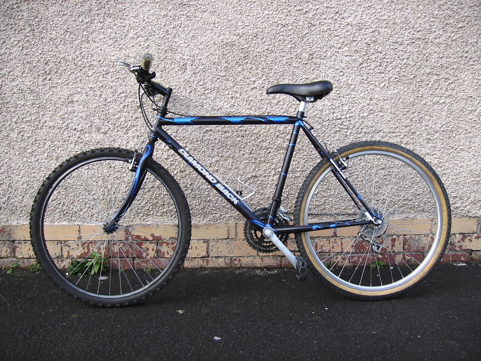 diamondback traverse mountain bike