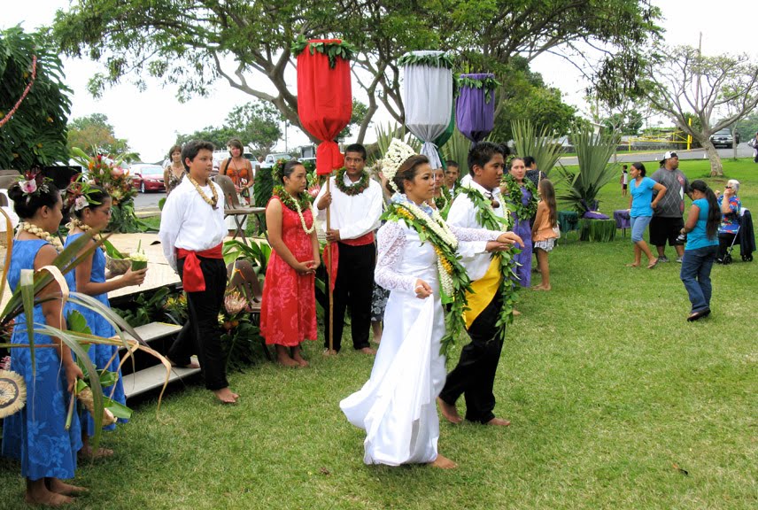 The Kona Times May Day in Hawaii 2010