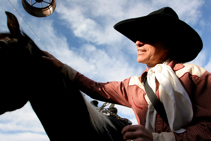 [cowboy.dd.4.lres.jpg]