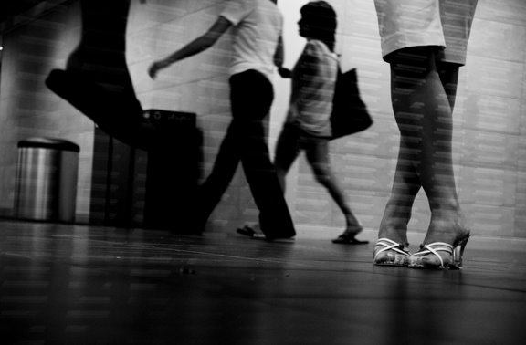 [forfunfeetbw_web.jpg]