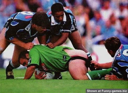 FOTO LUCU PEMAIN BOLA