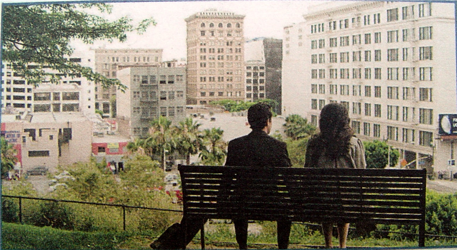 http://4.bp.blogspot.com/_WFI8OnZ87YU/TU6XrfCIiBI/AAAAAAAAAKs/mCZYEPKa1f8/s1600/500-days-of-summer-bench-tom.jpg