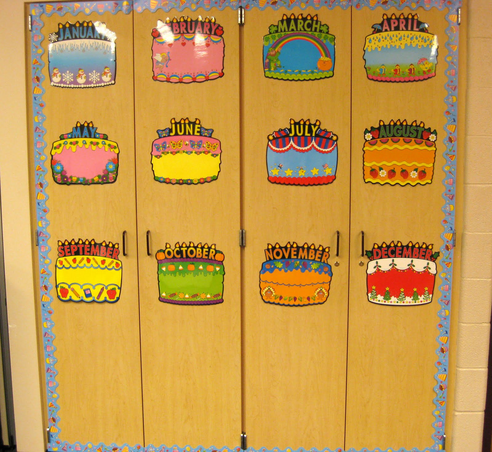 Kindergarten is a Jungle: Classroom Pictures!