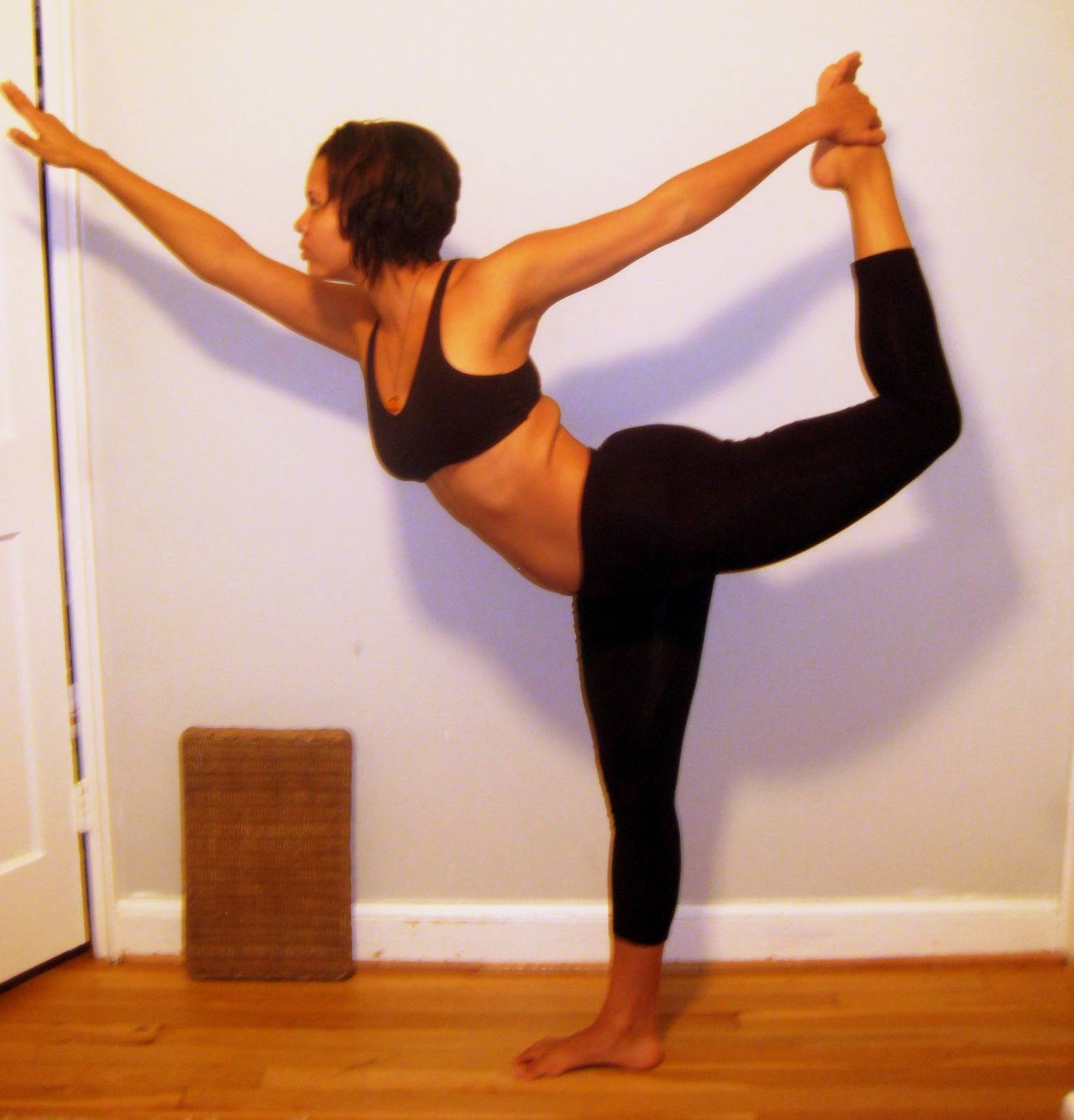 Dancer+pose+benefits