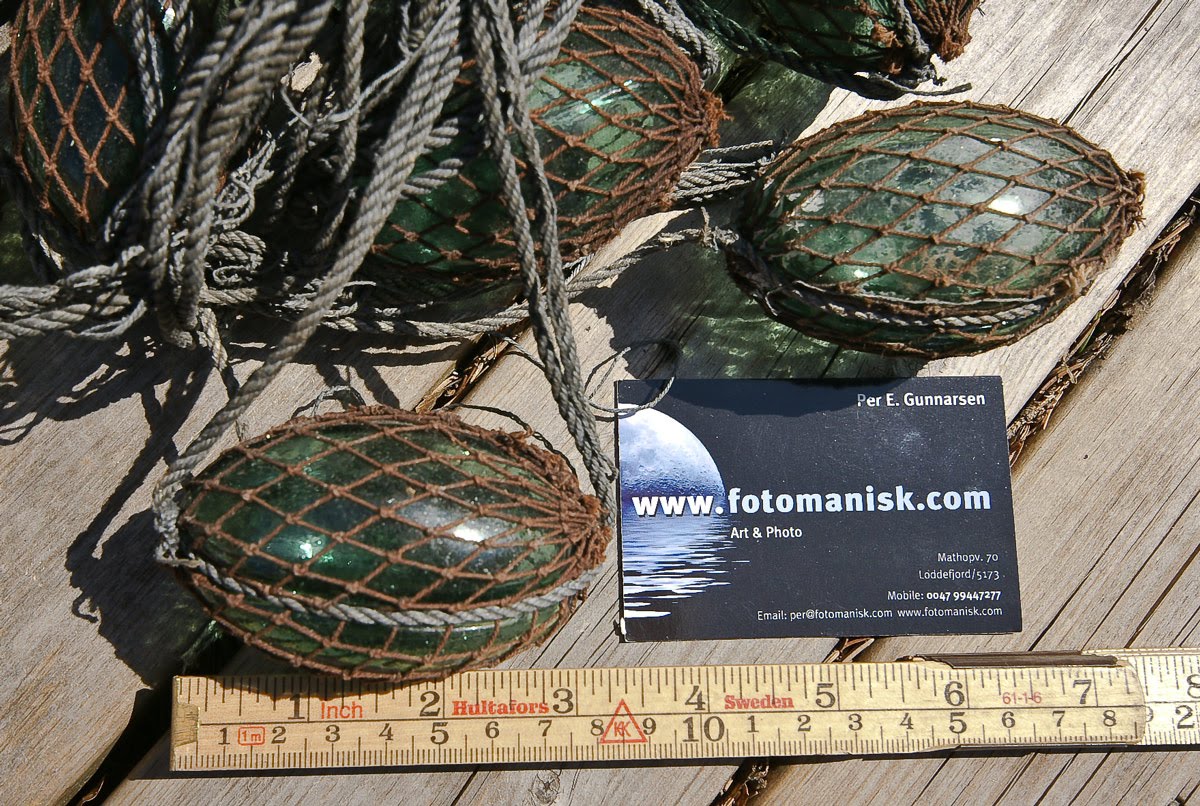 Glassfloat Research Fishing net with grooved glass floats