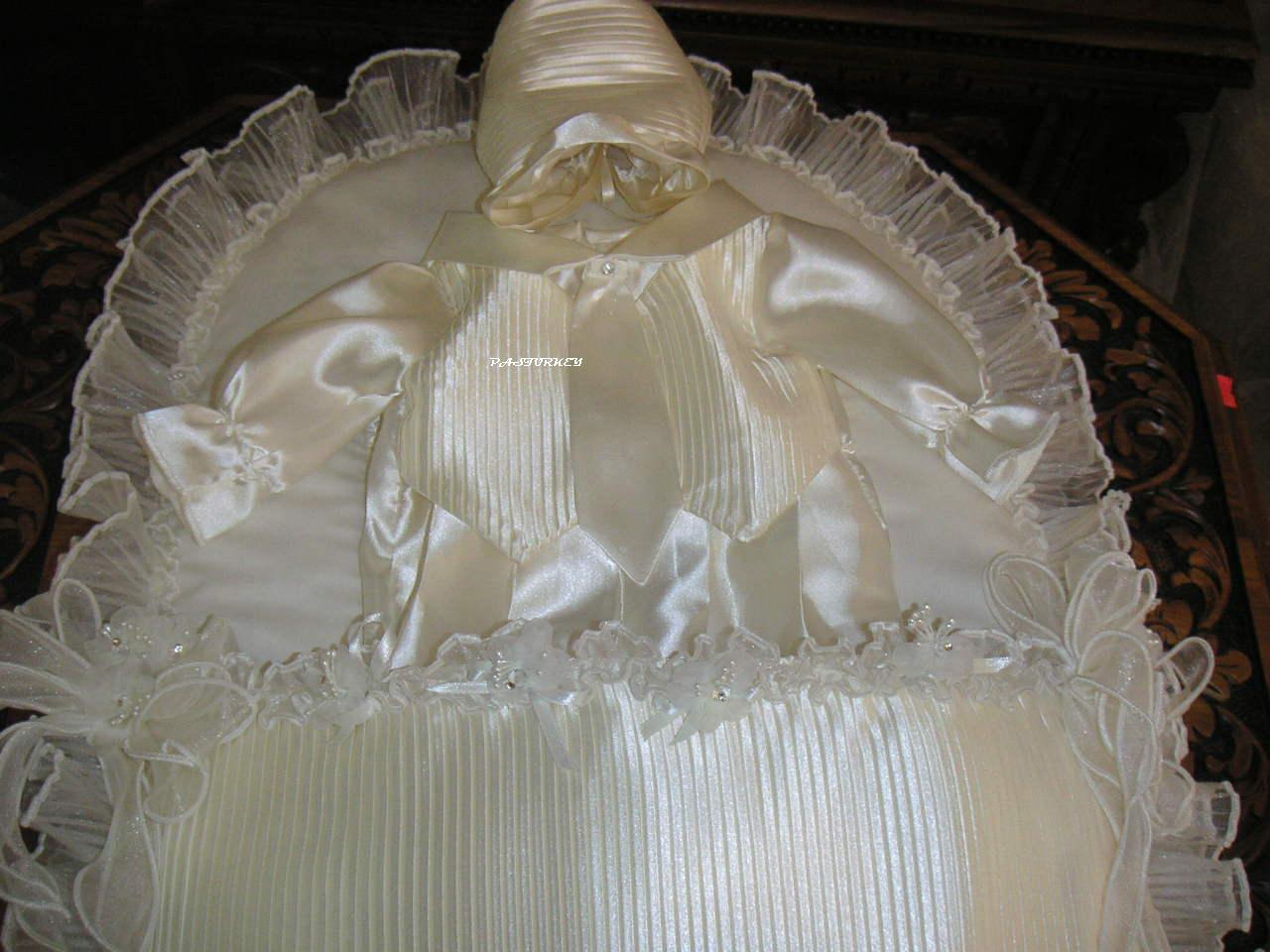 PASTURKEY ÖZEL DİKİM ERKEK BEBEK MEVLÜT KIYAFETLERİ