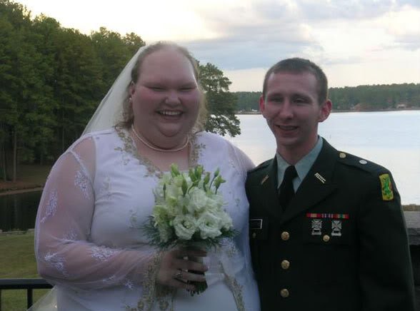 [best_wedding_fat_military_1.jpg]