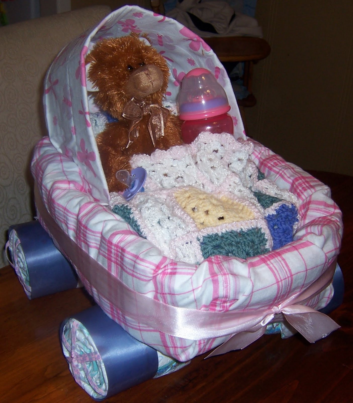 Second Generation Cake Design: Carriage Diaper Cake