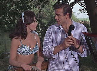 Eunice Grayson and Sean Connery