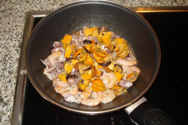 [cestinicalamaretti4.JPG]