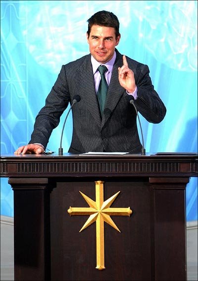 [Tom+Cruise+b.bmp]