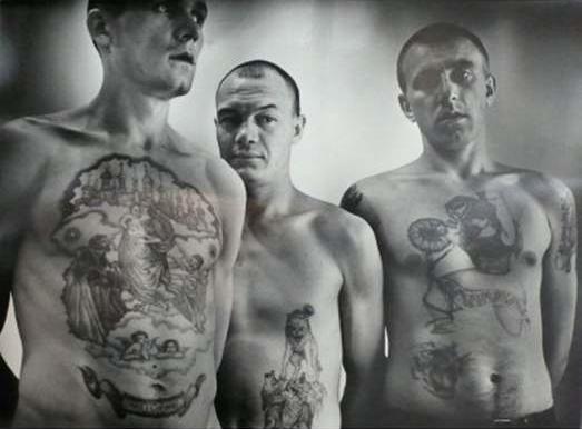 http://4.bp.blogspot.com/_WM8e1-It3UA/Syy6Zvp9NfI/AAAAAAAAAmw/iVv7w8yuMQU/s1600/Anggota%20Mafia%20Rusia.jpg