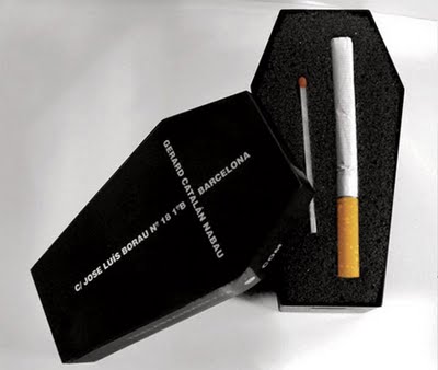 Bungkus Rokok Peti Mati Untuk Kampanye Anti Rokok Bungkus Rokok Peti Mati Untuk Kampanye Anti Rokok