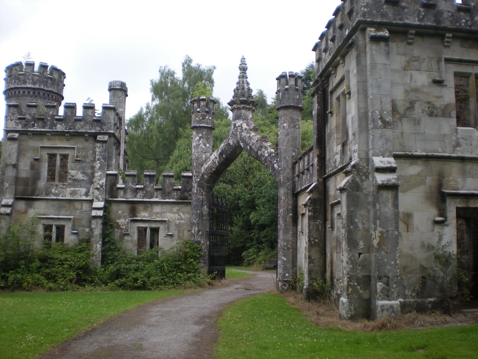 T-D Travels: The Fall of the House of Usher