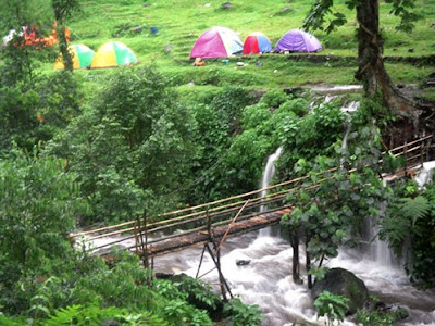 air terjun curug nangka