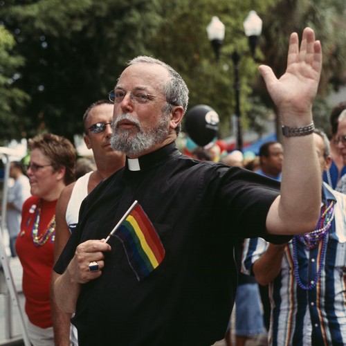 [priest-w-pride-flag-alt-hor-0500000n.jpg]