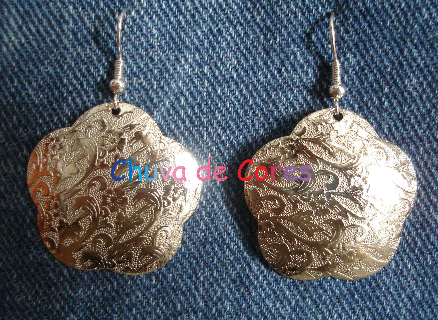 [DSC09667_edited-1.gif]